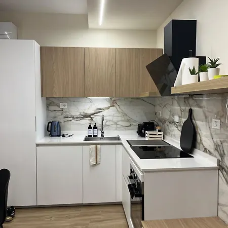 Attico 25 * Florens